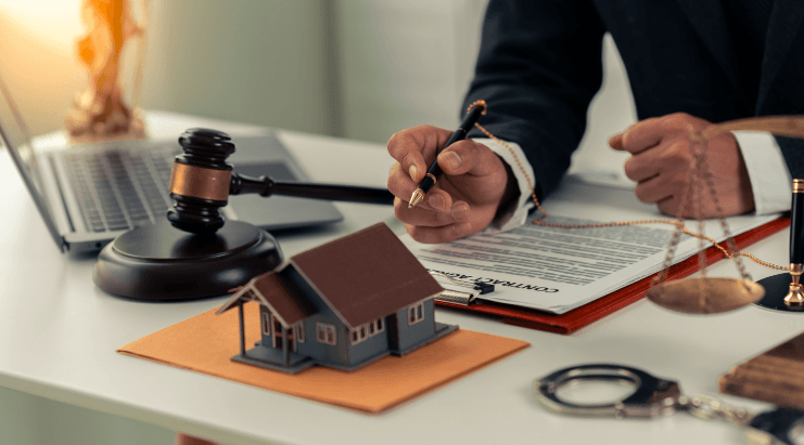 What Happens Between Signing a Contract and Settlement in Reservoir Property Transactions
