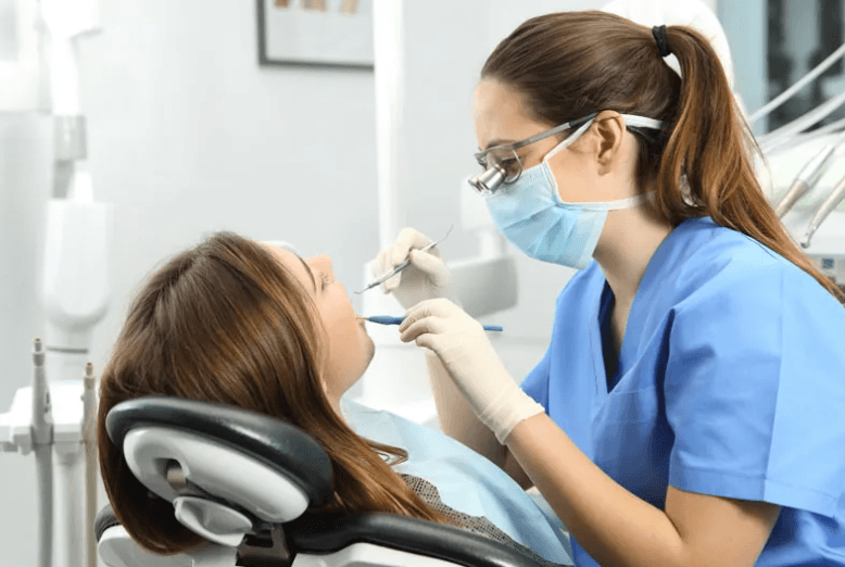 How Periodontists Customize Care For Each Patient