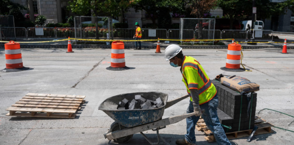 Rising Infrastructure Spending in the United States: What It Means for Contractors and Concrete Suppliers Right Now