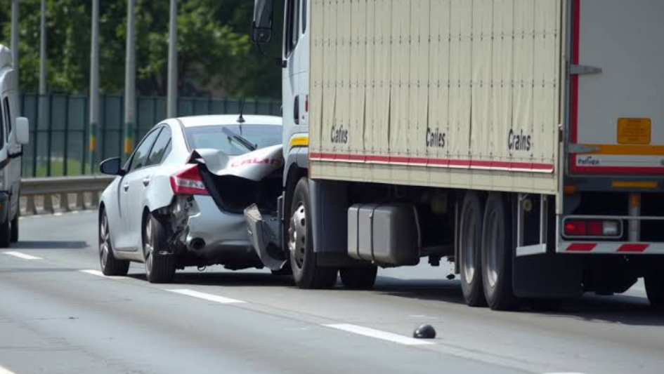 How Federal Safety Rules Shape Liability in Truck Accident Cases